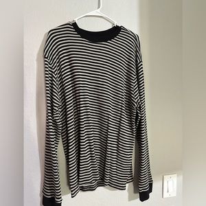 Men’s Levi’s striped long sleeve